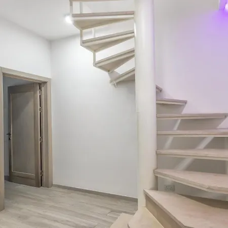 Seafront Triplex Penthouse With Private Rooftop & Hot Tub Saint Julian's